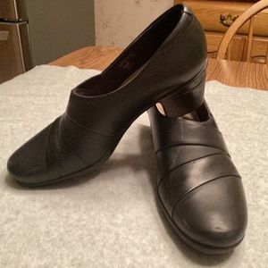 Clark Black leather shoes